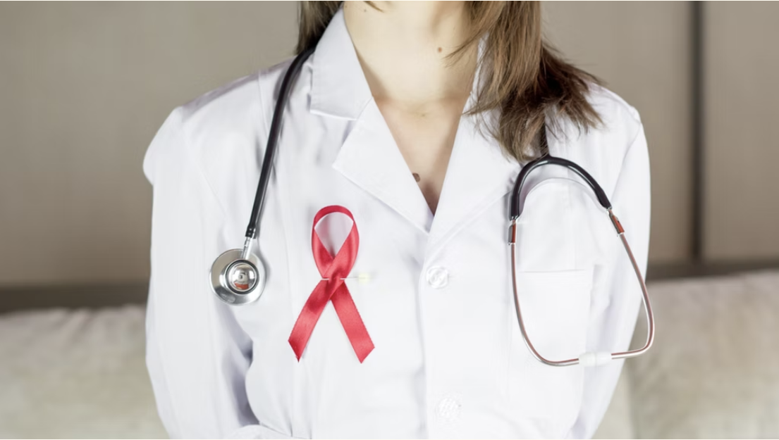 Woman outdoors in natural sunlight symbolizing hormone balance, breast cancer recovery, and integrative wellness after hormone-positive breast cancer.